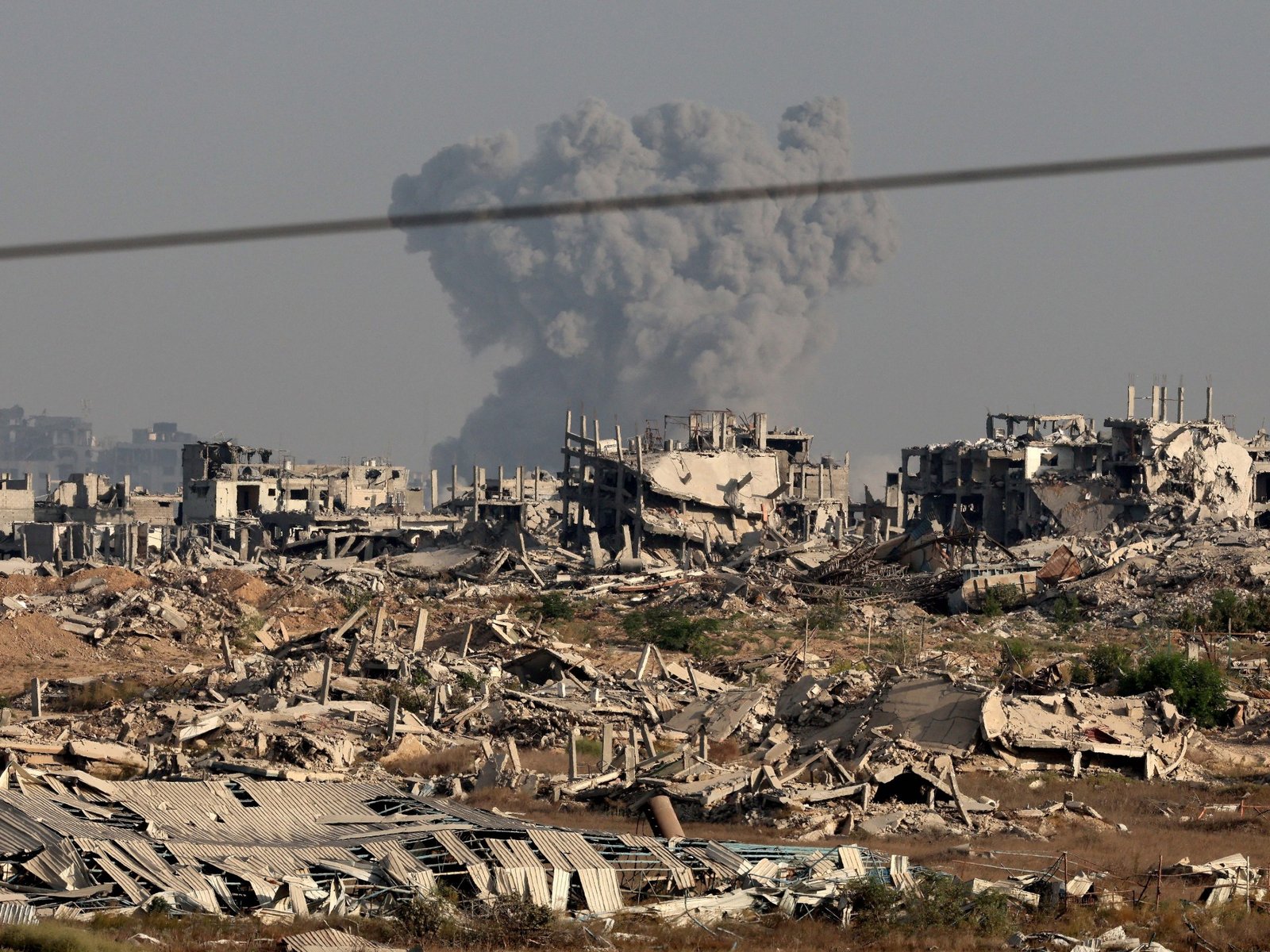 Fire and smoke from Israeli attacks dominate Gaza City skyline | Israel-Palestine conflict