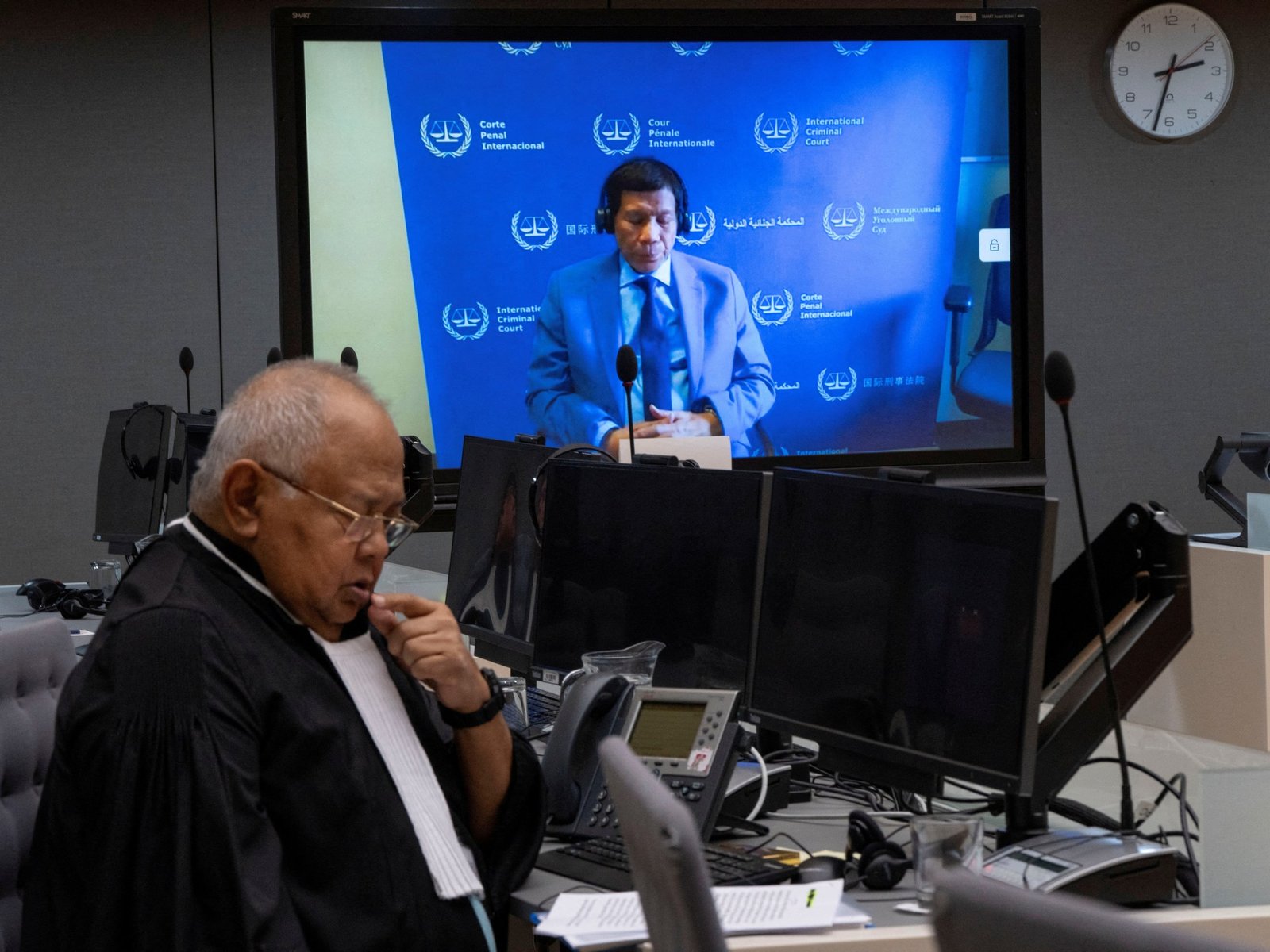 ICC charges ex-Philippine President Duterte with crimes against humanity | Rodrigo Duterte News