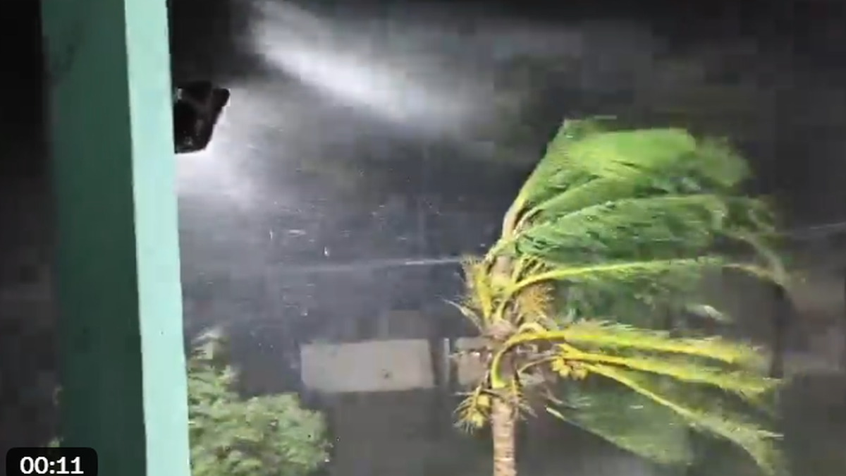 Cyclone Arnab's landfall process continues along Andhra coast | LIVE
